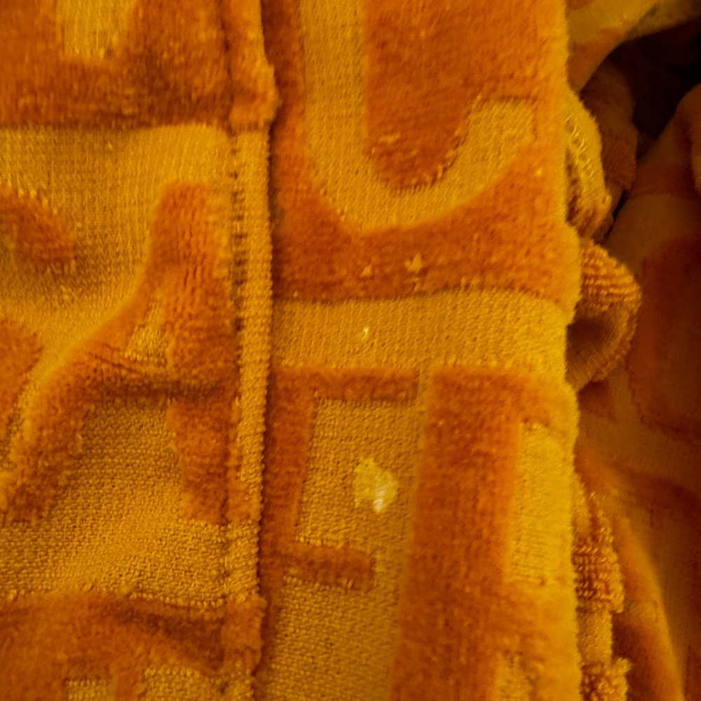 Versace Bath Robe - Picture 7 of 9